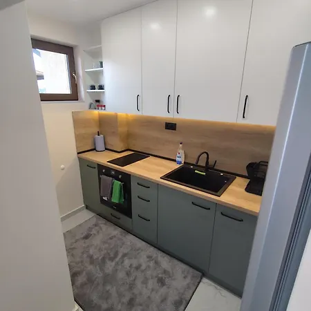 Martin's アパート バンスコ